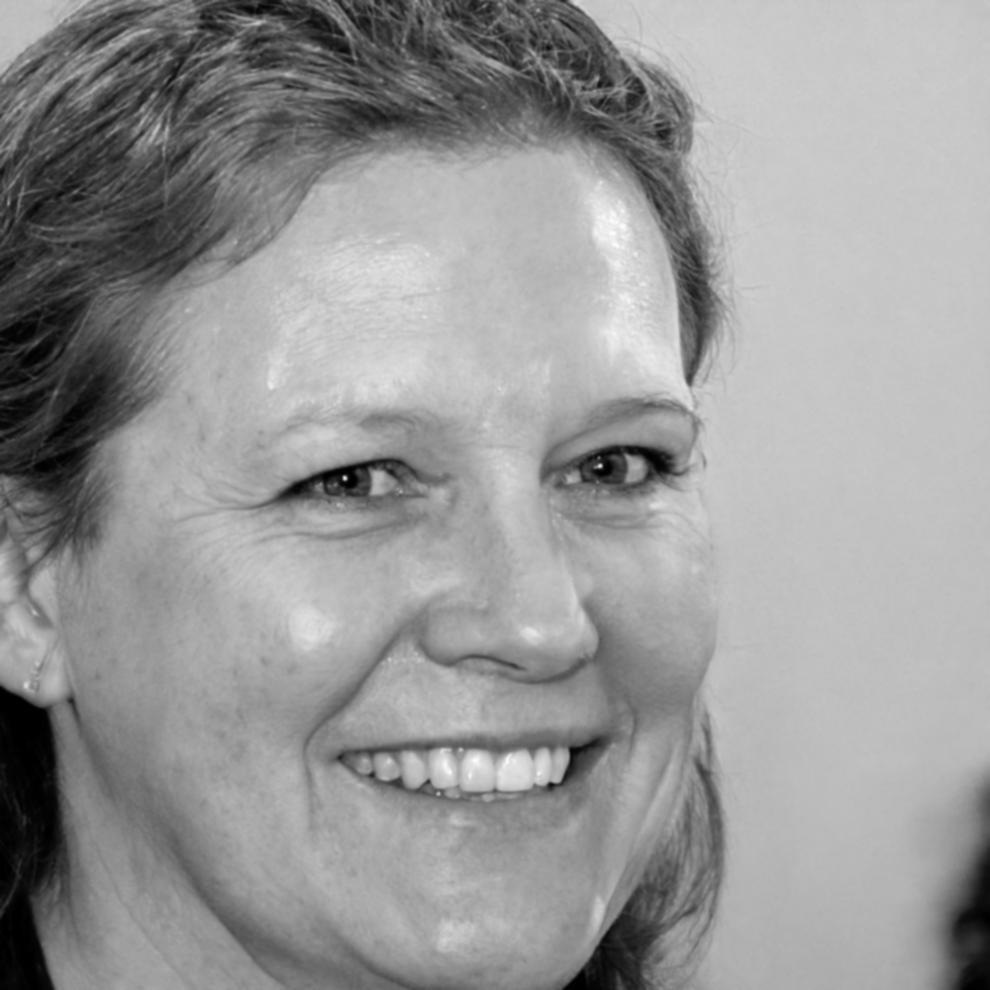 Portrait de formatrice spécialisée en coaching managérial